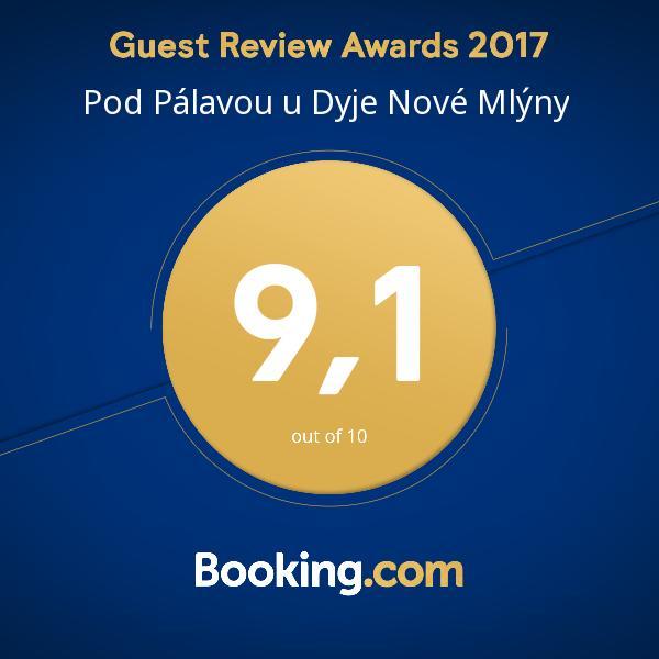 U Novomlynske Nadrze Hotel Nové Mlýny Kültér fotó
